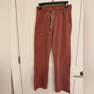 FIGS- Women’s XS Kade Cargo Scrub Pants- Mauve
